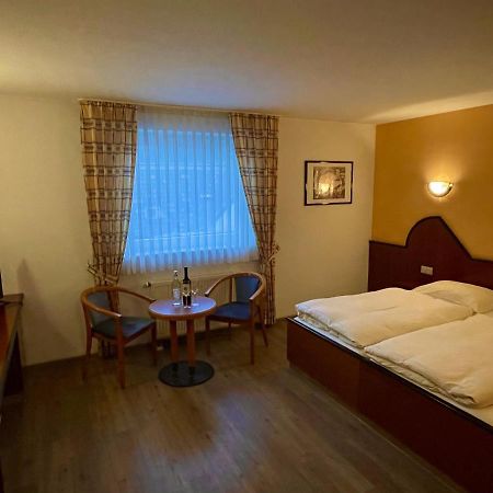 Hotel Haus Hubertus Elsdorf 外观 照片